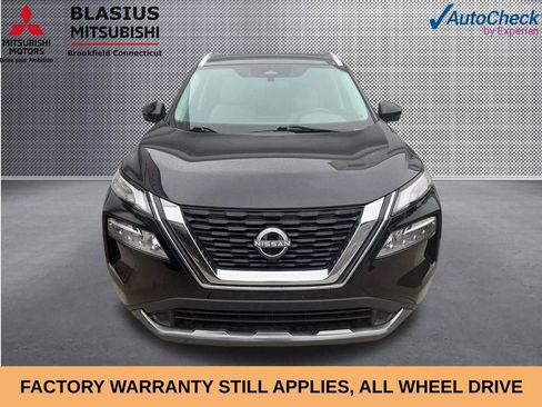 Used 2023 Nissan Rogue SL AWD/4WD image 3