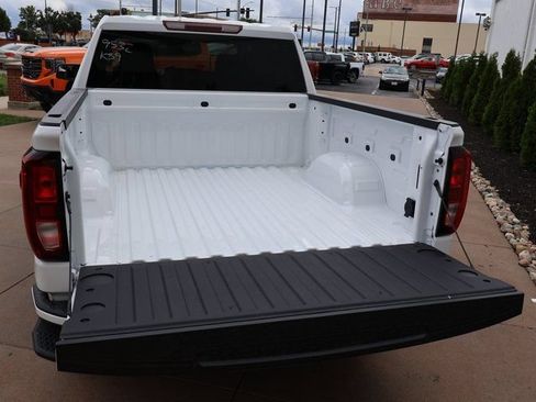 New 2026 GMC Sierra 1500 Pro w/ Graphite Edition AWD/4WD image 14