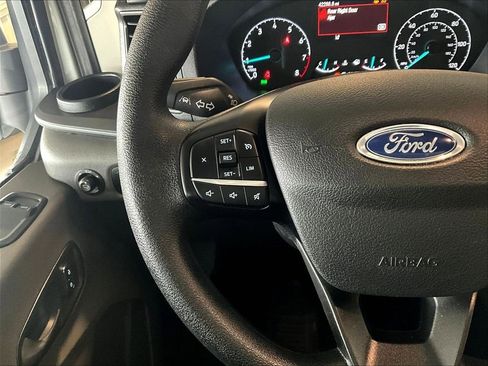 Used 2024 Ford Transit 350 XLT image 22