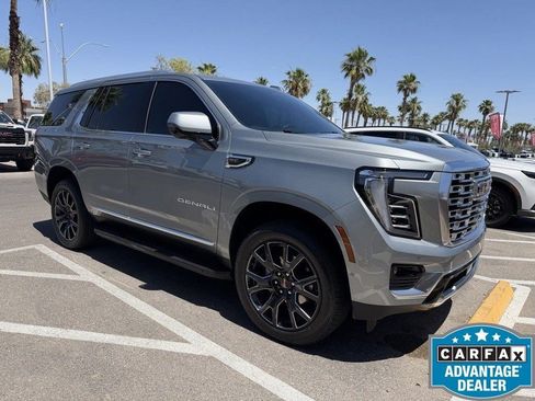 Used 2026 GMC Yukon Denali w/ Advanced Technology Package AWD/4WD image 2