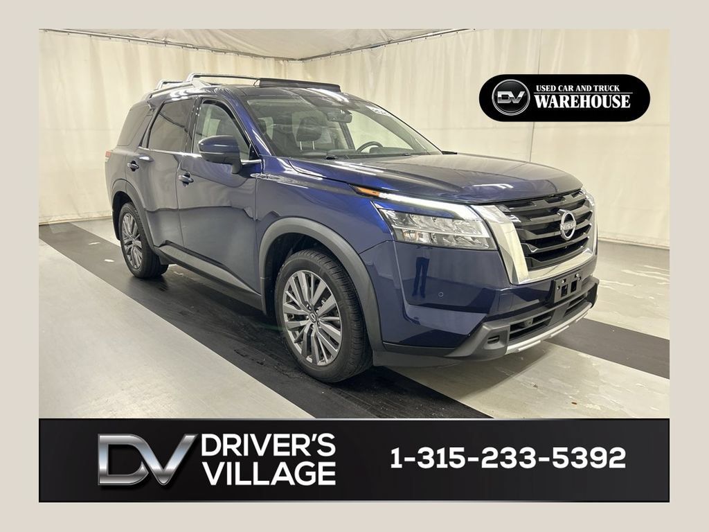 Used 2023 Nissan Pathfinder SL w/ SL Premium Package AWD/4WD image 1