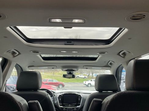 Certified 2021 Chevrolet Traverse RS w/ LPO, Floor Liner Package image 22