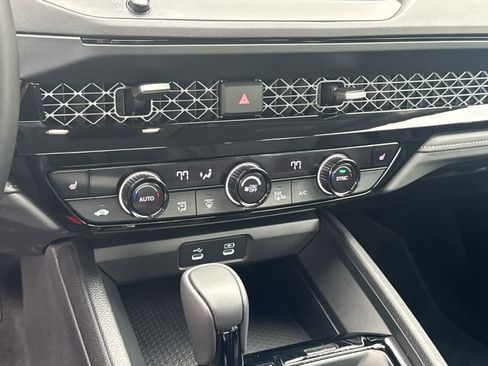 Used 2024 Honda Accord EX-L image 14