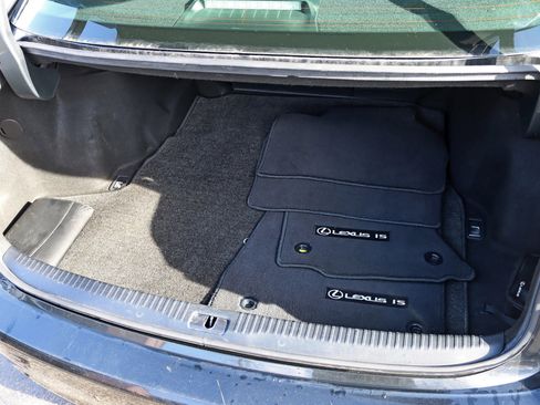 Used 2020 Lexus IS 300 AWD w/ Premium Package image 36