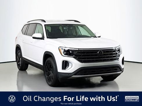 New 2026 Volkswagen Atlas SE image 1
