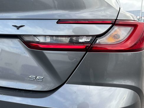 Used 2025 Toyota Camry XSE image 21