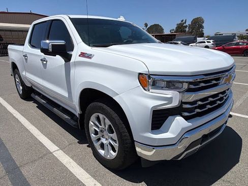 Used 2023 Chevrolet Silverado 1500 LTZ w/ LTZ Convenience Package II AWD/4WD image 10