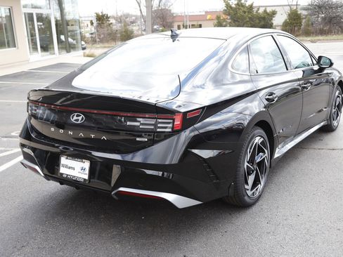 New 2026 Hyundai Sonata SEL AWD/4WD image 3