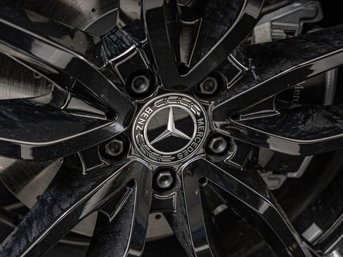 New 2026 Mercedes-Benz GLS 450 4MATIC image 11