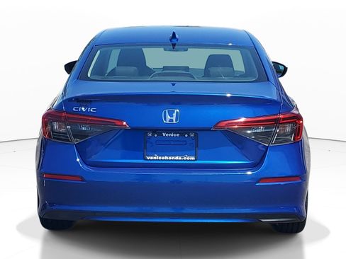 Used 2022 Honda Civic LX image 6