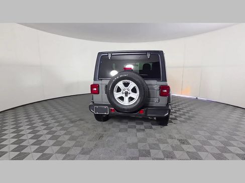 Used 2022 Jeep Wrangler Sport AWD/4WD image 43
