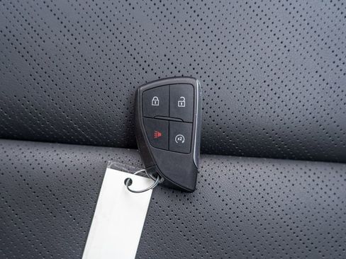 Used 2025 Buick Envision Sport Touring image 32