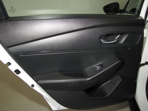 Used 2025 Honda Accord EX-L image 13