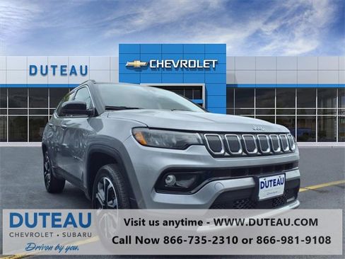 Used 2022 Jeep Compass Limited image 1