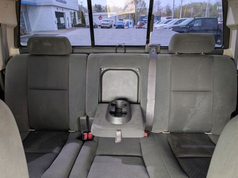 Used 2008 Chevrolet Silverado 2500 LT w/ EZ-Lift Tailgate Package AWD/4WD image 16