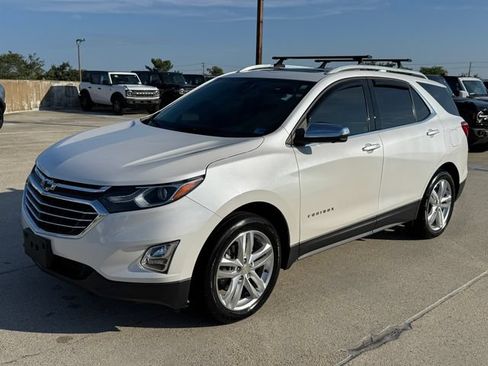 Used 2020 Chevrolet Equinox Premier AWD/4WD image 9