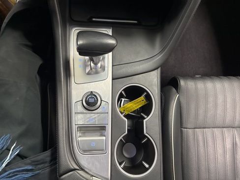 Used 2019 Genesis G70 3.3T Advanced image 31