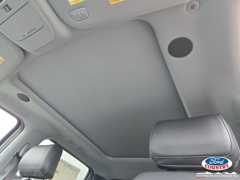 New 2026 Ford F350 Lariat w/ Lariat Ultimate Package image 7