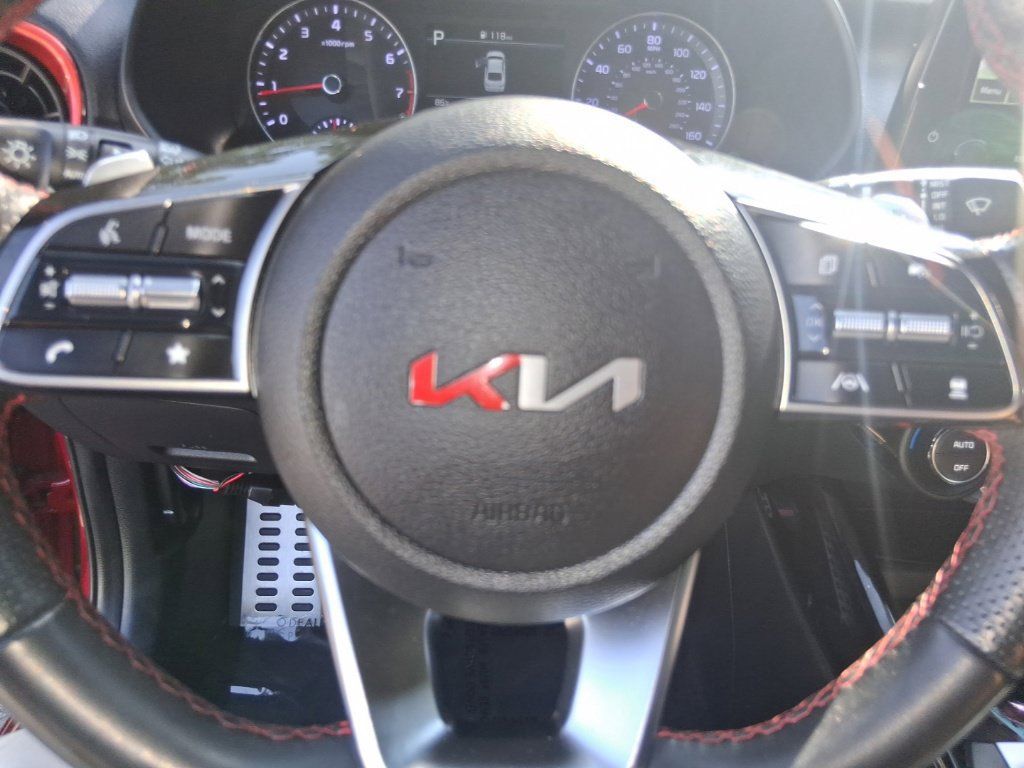 Certified 2023 Kia Forte GT w/ GT2 Package FWD image 13