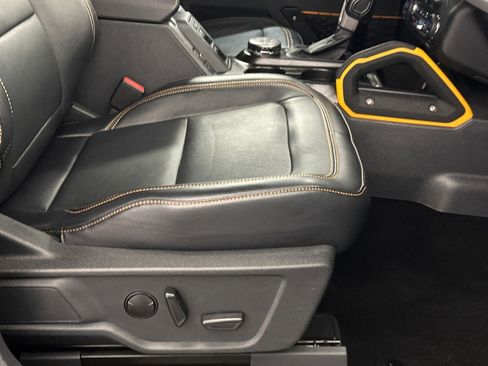 Used 2021 Ford Bronco Badlands image 12