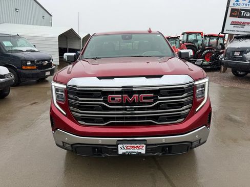 Used 2023 GMC Sierra 1500 SLT w/ SLT Premium Plus Package AWD/4WD image 2