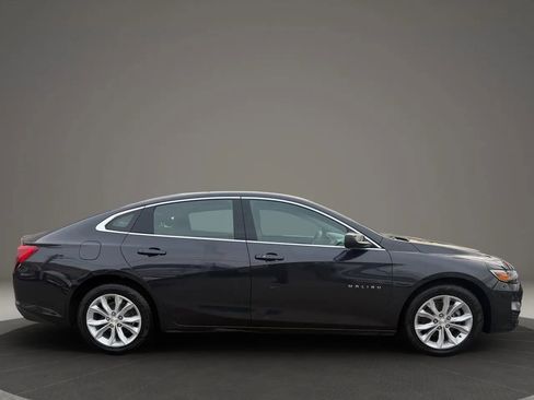 Used 2023 Chevrolet Malibu LT image 4