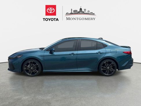 Used 2025 Toyota Camry XSE image 6