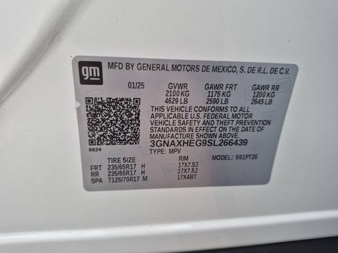 Used 2025 Chevrolet Equinox LT FWD image 36