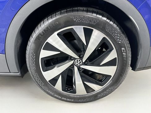 Used 2022 Volkswagen ID.4 Pro S w/ Gradient Package image 11