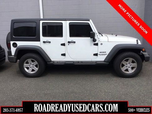 Used 2014 Jeep Wrangler Unlimited Sport w/ Quick Order Package 24S AWD/4WD image 1