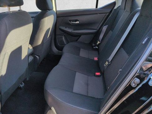 Used 2023 Nissan Sentra SV FWD image 18