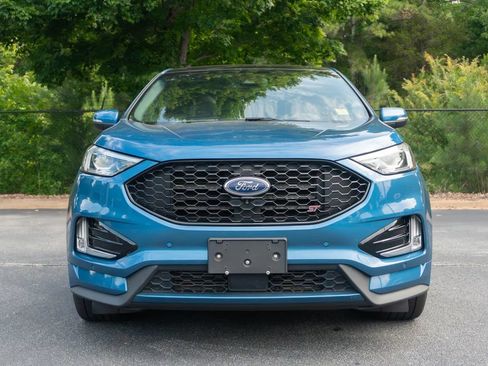 Used 2019 Ford Edge ST w/ Equipment Group 401A AWD/4WD image 5