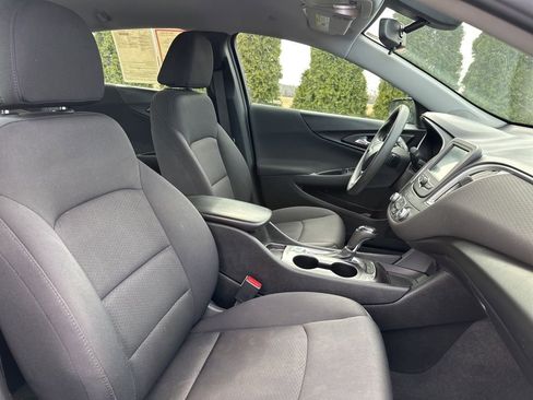 Used 2018 Chevrolet Malibu LS image 31