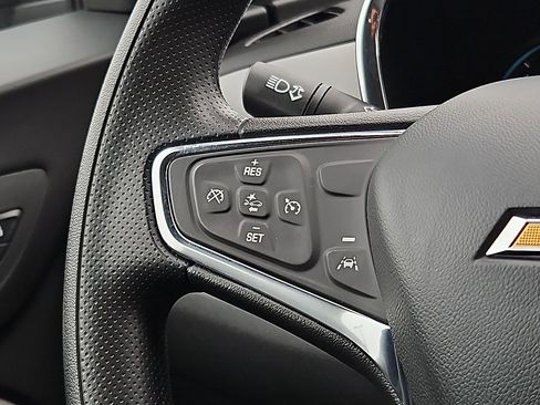 Used 2024 Chevrolet Equinox LS w/ LS Convenience Package image 19