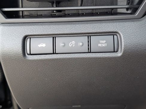 New 2026 Nissan Altima 2.5 SR FWD image 18