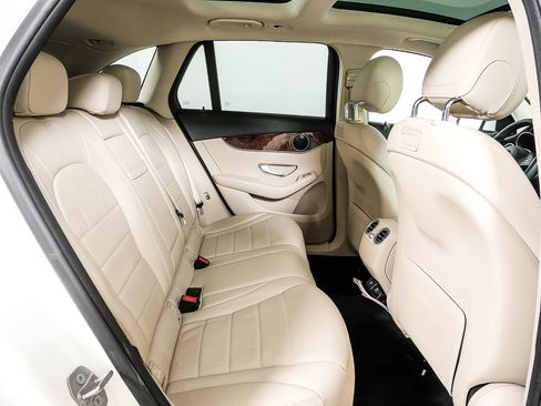 Used 2018 Mercedes-Benz GLC 300 image 20