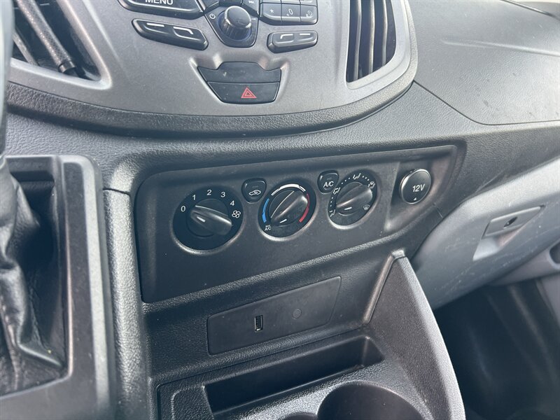 Used 2019 Ford Transit 250 130 Medium Roof RWD image 18