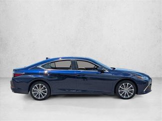 Used 2020 Lexus ES 350 w/ Premium Package FWD video 4