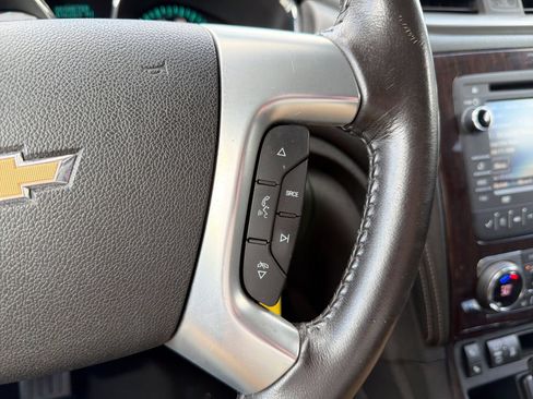 Used 2015 Chevrolet Traverse LT w/ Traveler's Package FWD image 30