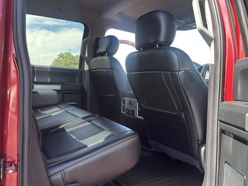Used 2019 Ford F350 Lariat w/ Lariat Ultimate Package AWD/4WD image 33