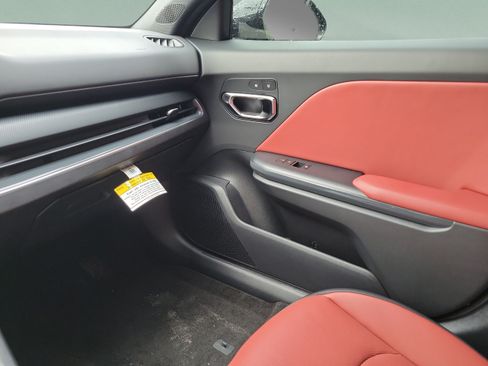 New 2026 Kia K4 GT-Line w/ GT-Line Premium Package FWD image 21