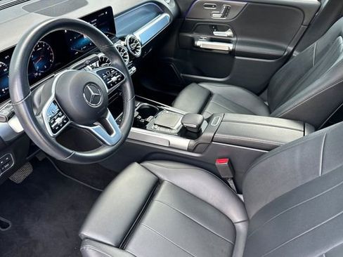 Used 2022 Mercedes-Benz GLB 250 GLB 250 image 9
