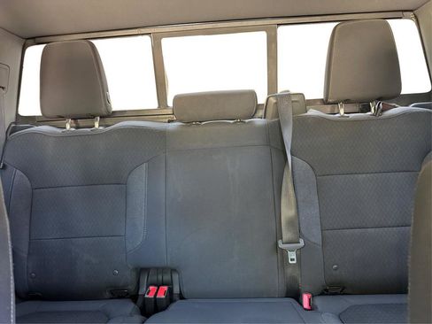 Used 2019 Chevrolet Silverado 1500 LT w/ All-Star Edition image 15