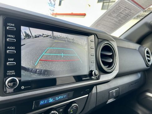 Certified 2023 Toyota Tacoma TRD Off-Road image 22