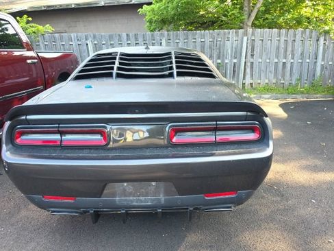 Used 2022 Dodge Challenger R/T Scat Pack w/ 1320 Plus Group RWD image 9