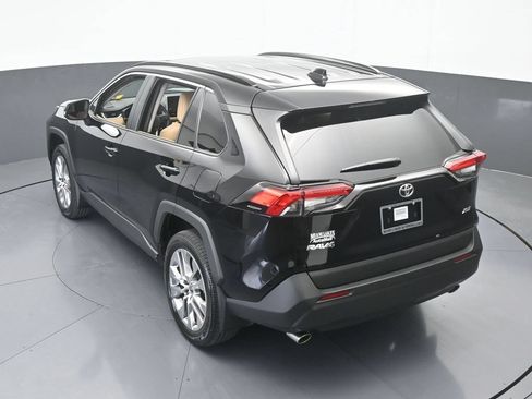 Used 2025 Toyota RAV4 XLE Premium FWD image 52