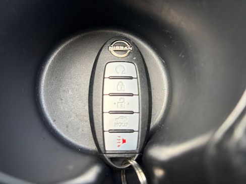 Used 2025 Nissan Altima 2.5 SV FWD image 21
