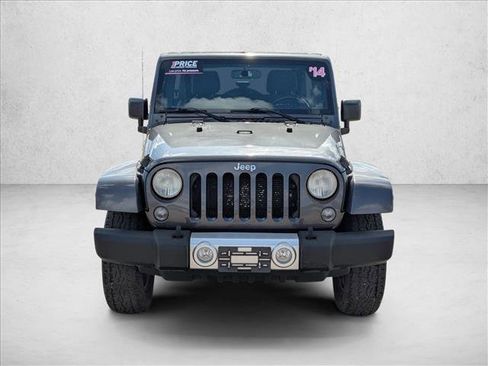 Used 2014 Jeep Wrangler Unlimited Sahara w/ Connectivity Group image 2