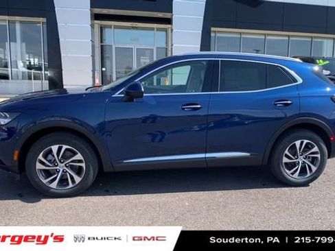 Used 2022 Buick Envision Essence w/ Technology Package I FWD image 5