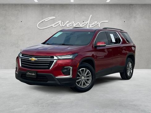 Used 2023 Chevrolet Traverse LT FWD image 1
